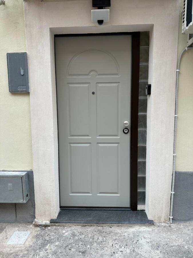 Dimora Bianca Apartment Catania Bagian luar foto
