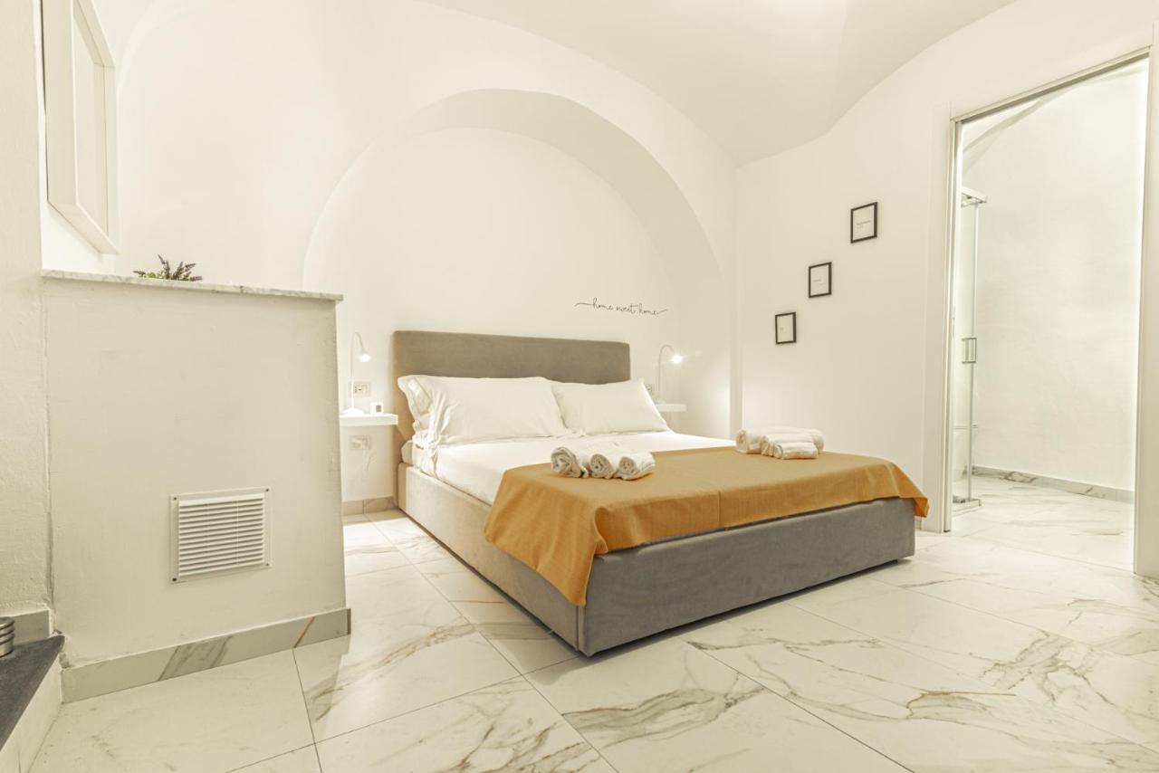 Dimora Bianca Apartment Catania Bagian luar foto